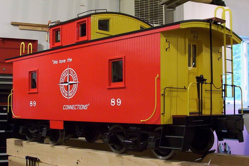 DT&I wood caboose THE DIESEL DETAILER